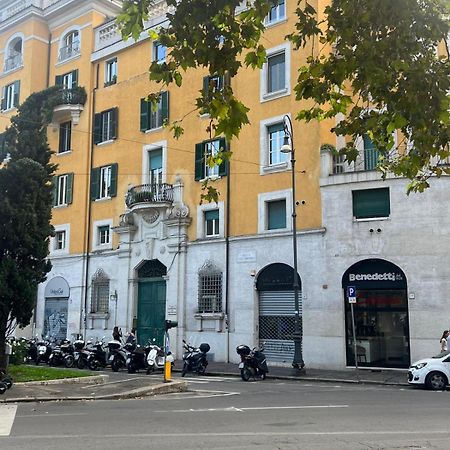 Residence Morena Рим Екстериор снимка